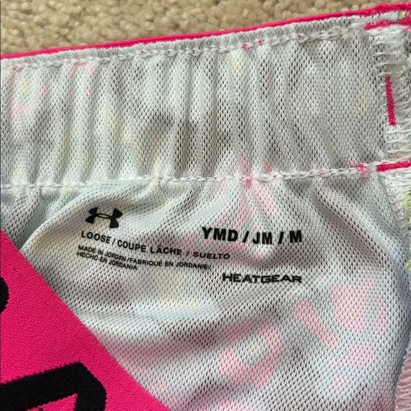 Under Armour | Black Pink Floral Girl Athletic Shorts | M (youth) - Picture 2 of 6